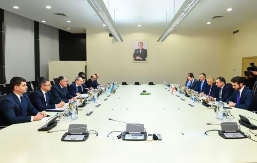 格鲁吉亚拟与阿塞拜疆合作在黑海部署高压海缆